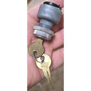 Wizard Universal 3 Position Ignition Lock Switch L2691 Western Auto 6V 12V USA